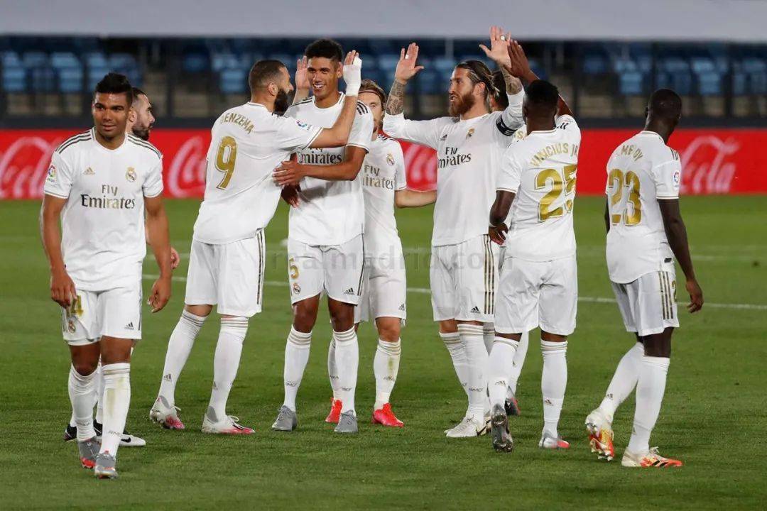 球和鋒線的 球和鋒線的