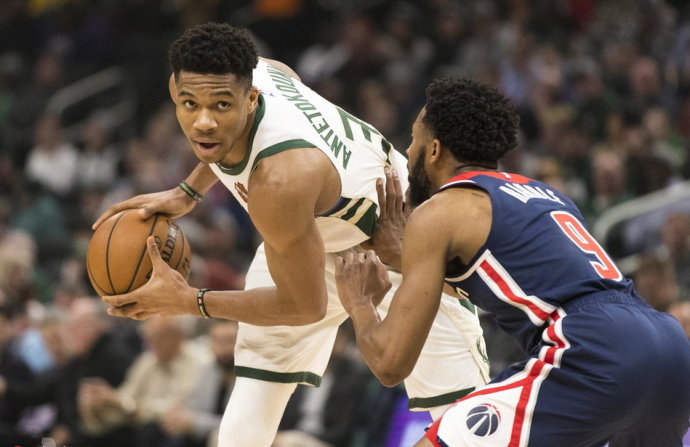 就凭借亮眼 就凭借亮眼