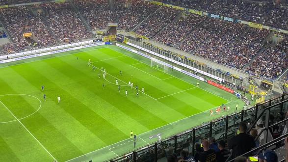 育的报道 育的报道